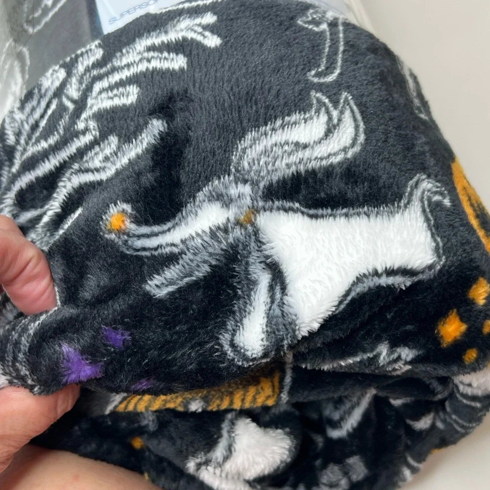 Disney Nightmare Before Christmas Plush Oversized Throw 5’ x 6’